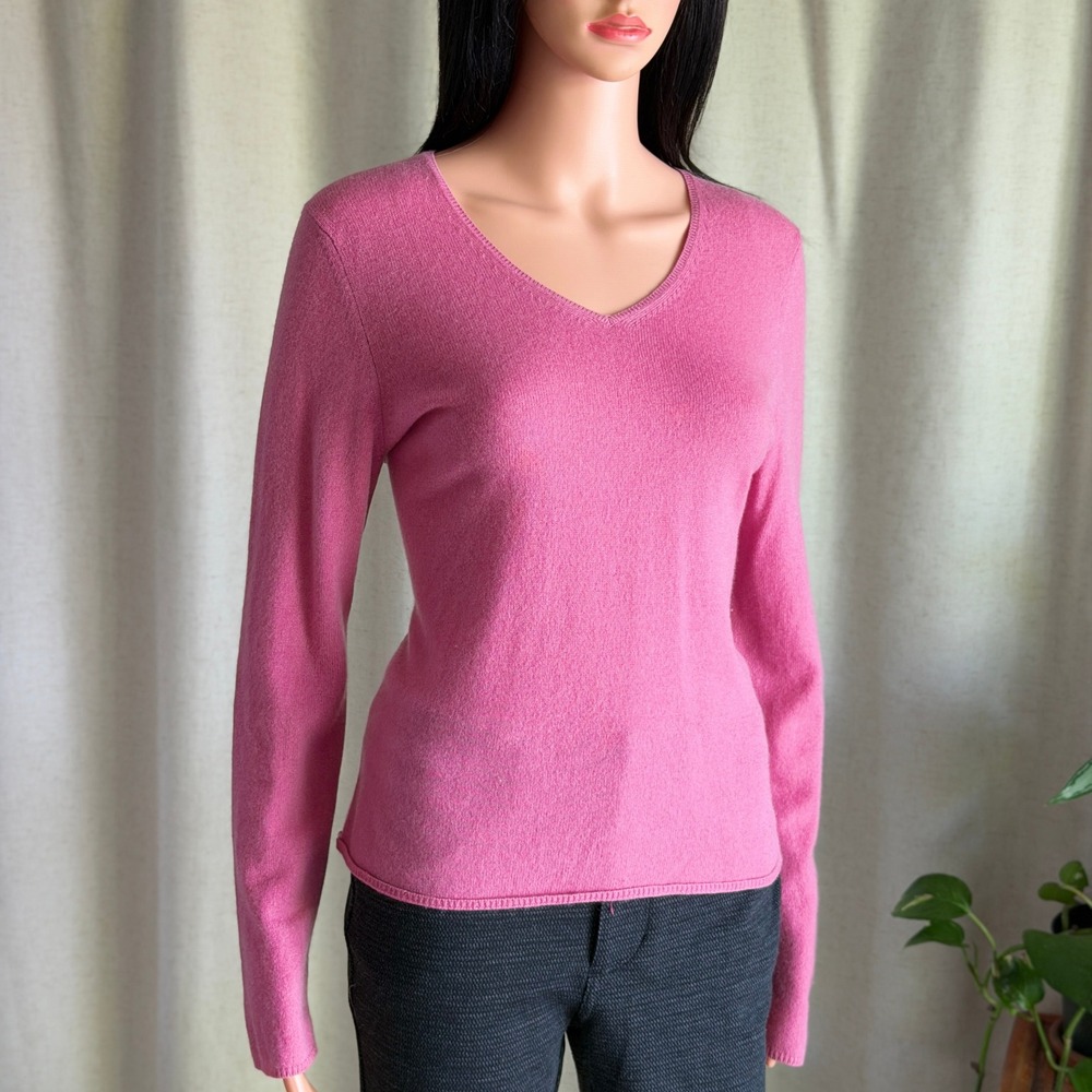 Charter Club Petite Pink 100% Cashmere V-Neck Sweater PM Quiet Luxury Minimalist
